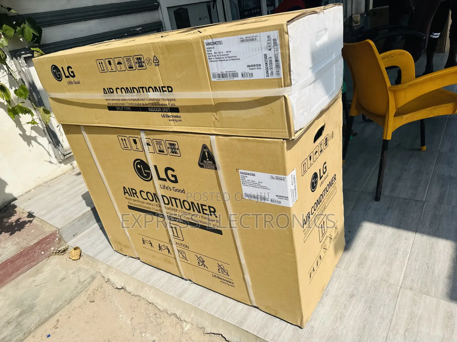 Air Conditioner Split Inverter LG LG S4-Q24k23