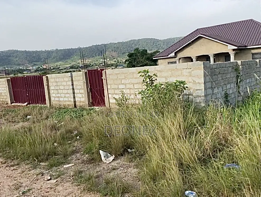 3bdrm House in Satellite Estate, Accra Metropolitan for sale