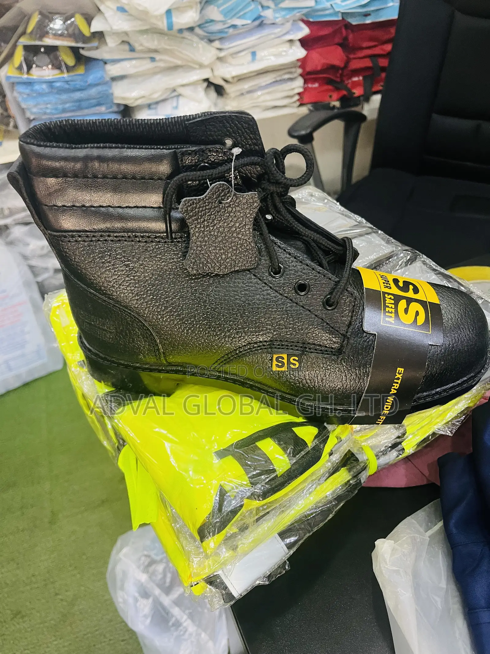 Safety Boot (Super Safety, Ss)