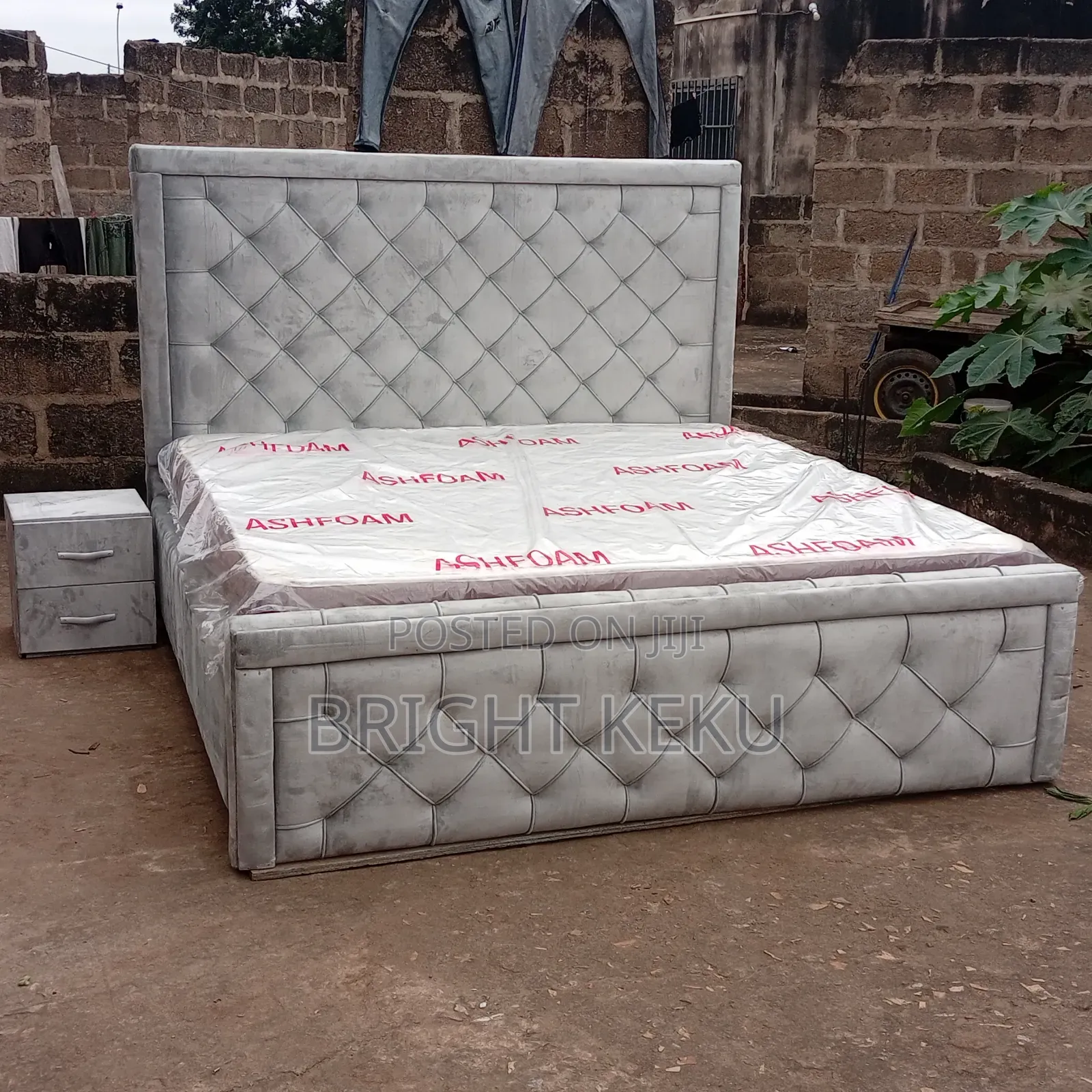 Queen Size Bed Frame With Side Drawers