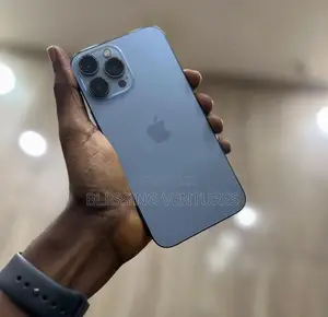 Photo - Apple iPhone 13 Pro Max 256 GB Blue