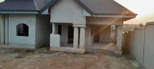 4bdrm House in Santasi Anyinam, Kumasi Metropolitan for sale