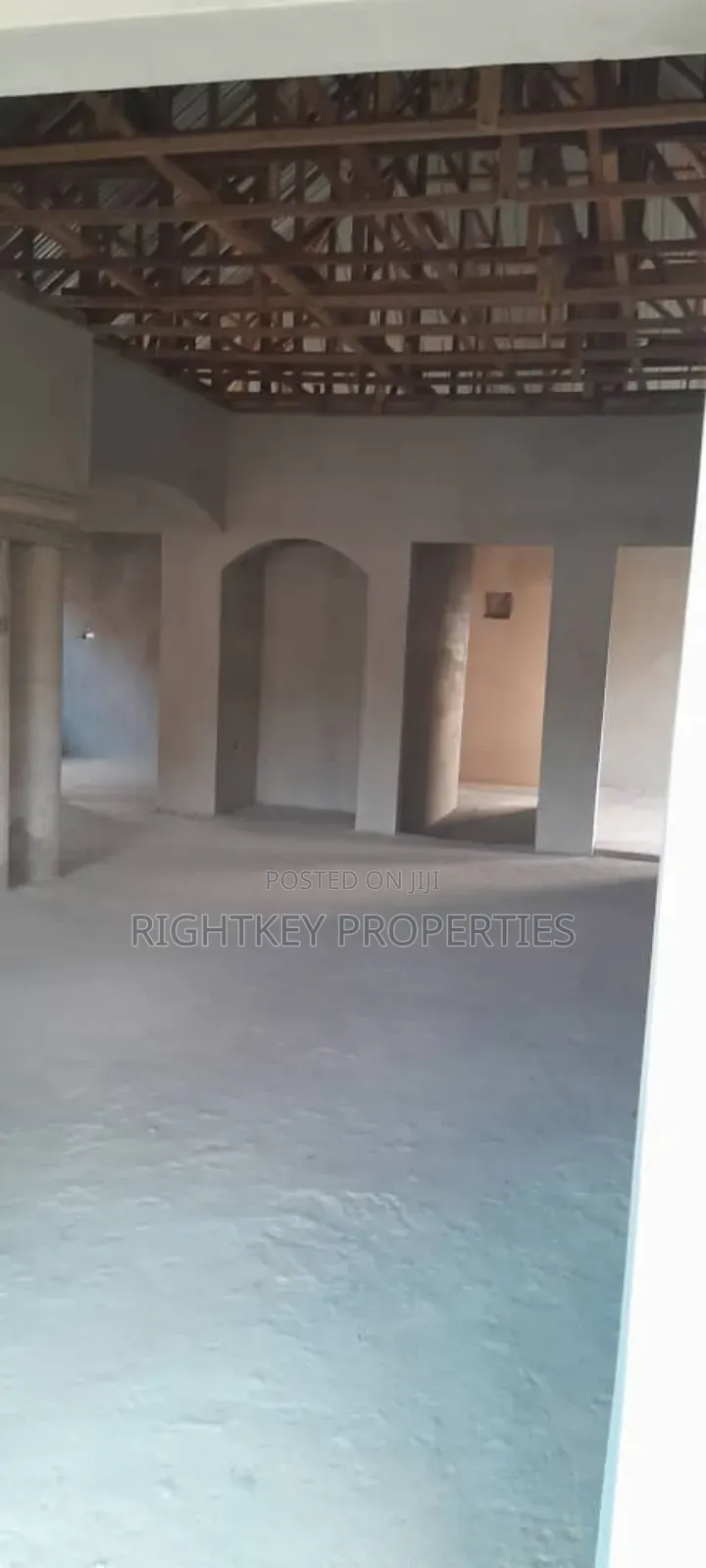4bdrm House in Santasi Anyinam, Kumasi Metropolitan for sale