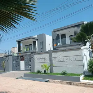 4bdrm House in East Legon, Ability for sale