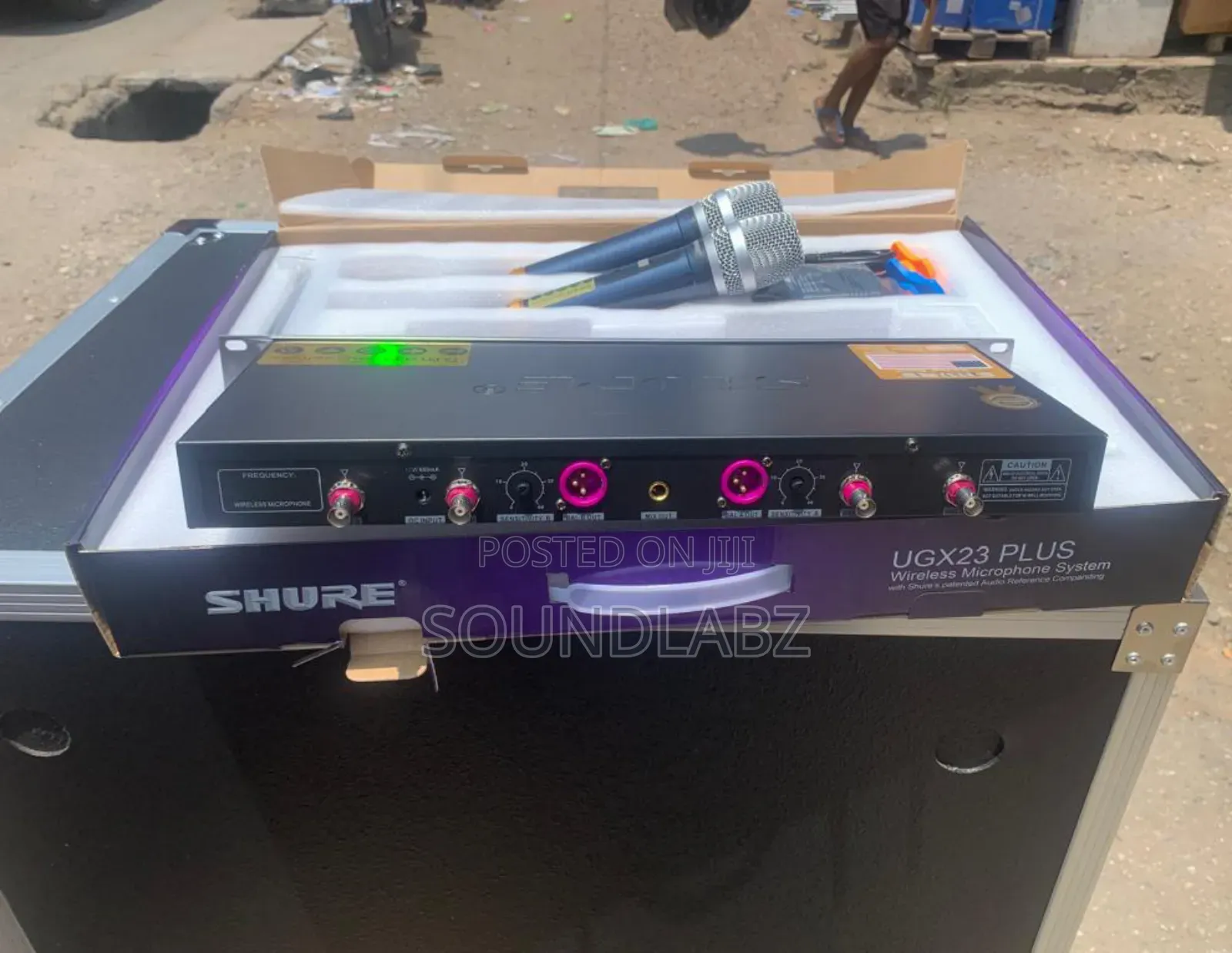 Shure UGX23 Plus Dual Wireless Microphone