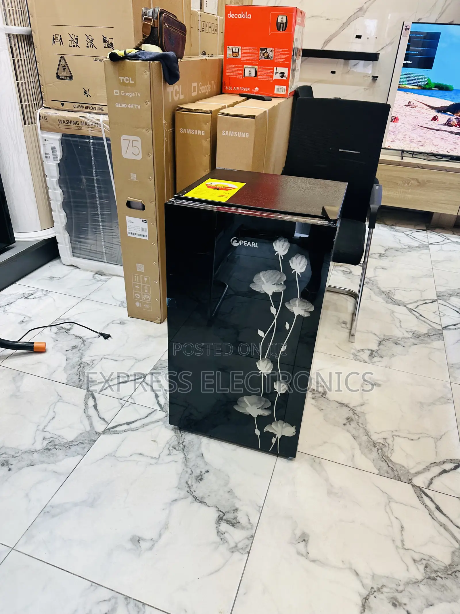 Better Deal on Pearl Single Door Fridge PF-109 Black