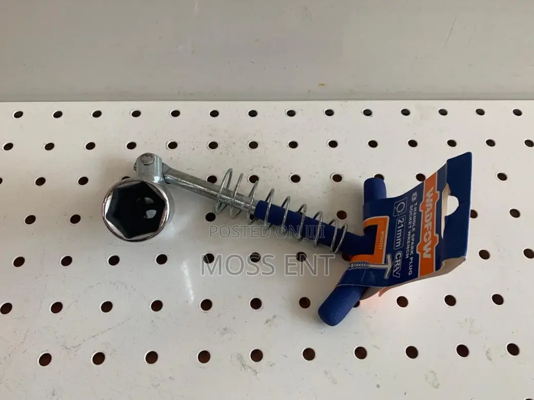 T-Handle Spark Plug Socket Wrench - Wth5121
