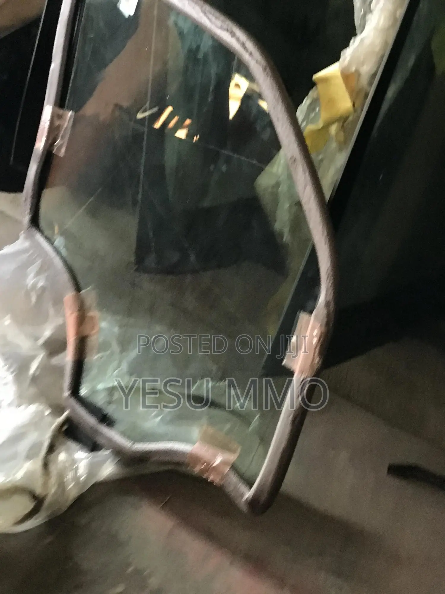 Ranger Rover Sports 23-24 Door Glass