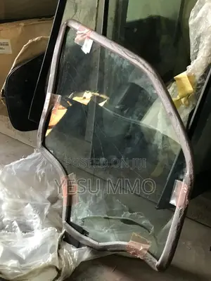 Ranger Rover Sports 23-24 Door Glass