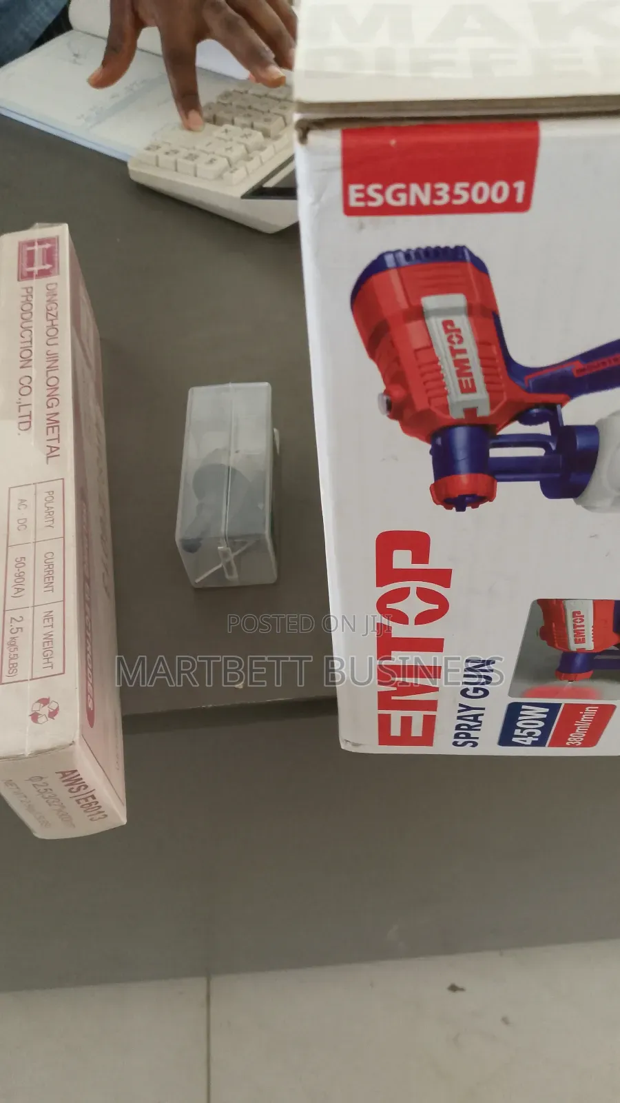 Electric Hand Spraying Machine Makute