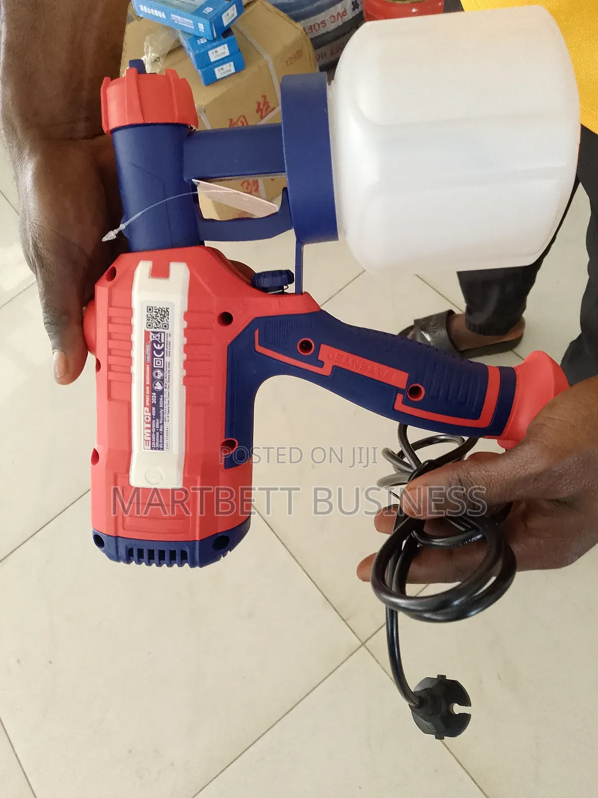Electric Hand Spraying Machine Makute