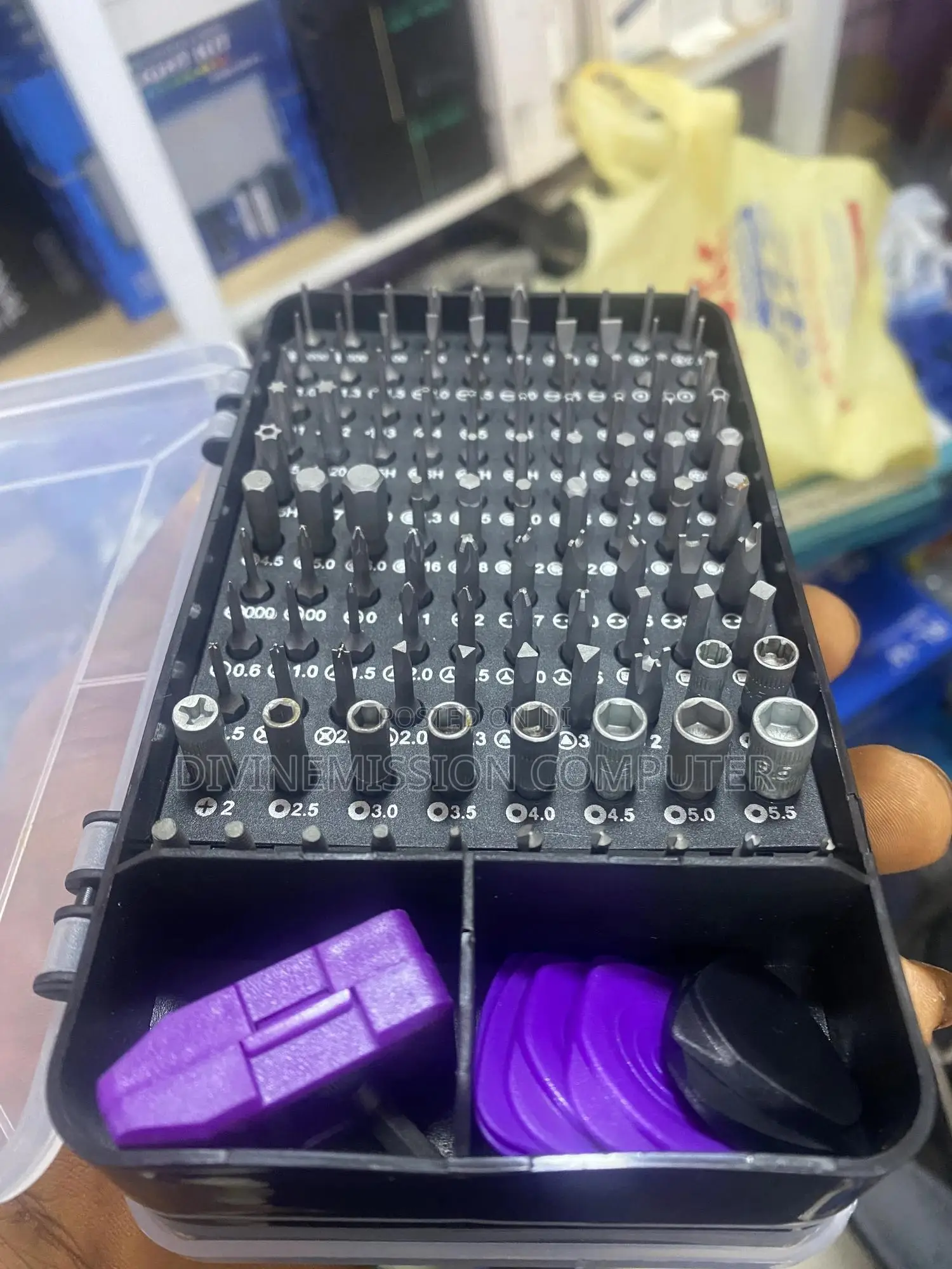 All Kinds of Laptops and Phones Tools in One Box