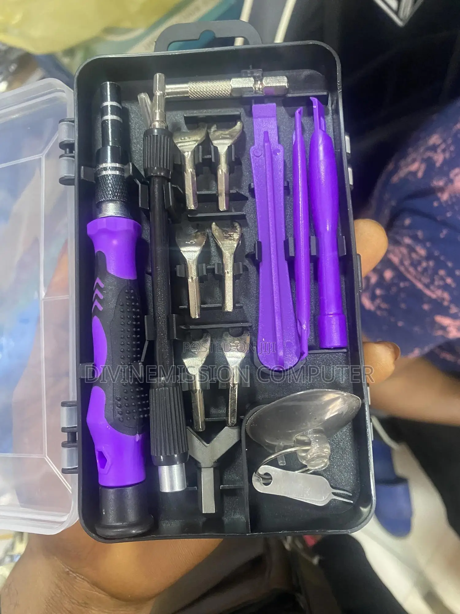 All Kinds of Laptops and Phones Tools in One Box