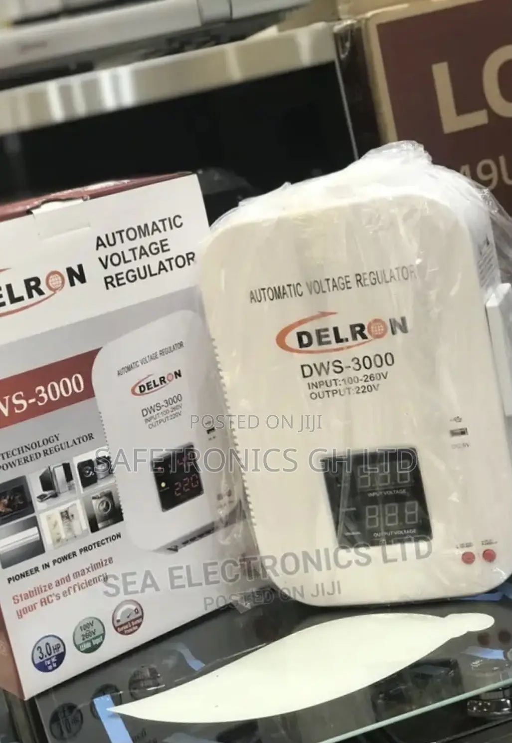Essential Automatic Delron Wall Voltage Regulator DWS-3000