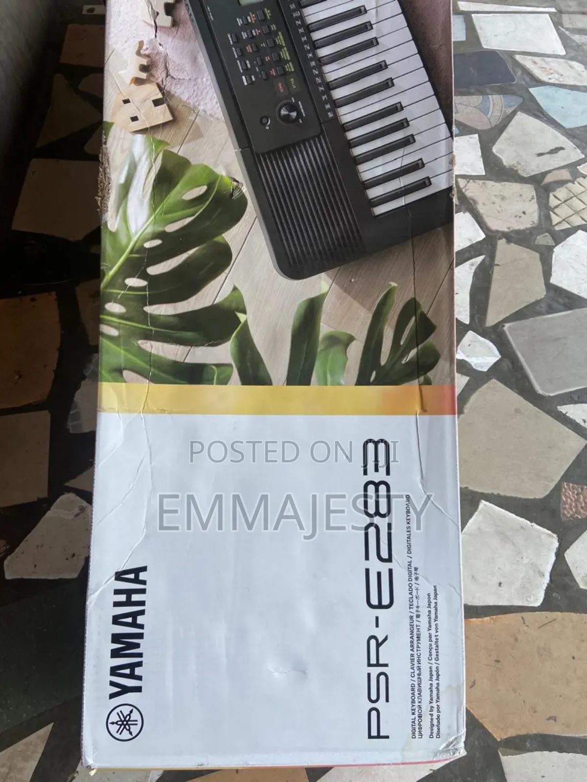 Yamaha Keyboard PSR E283