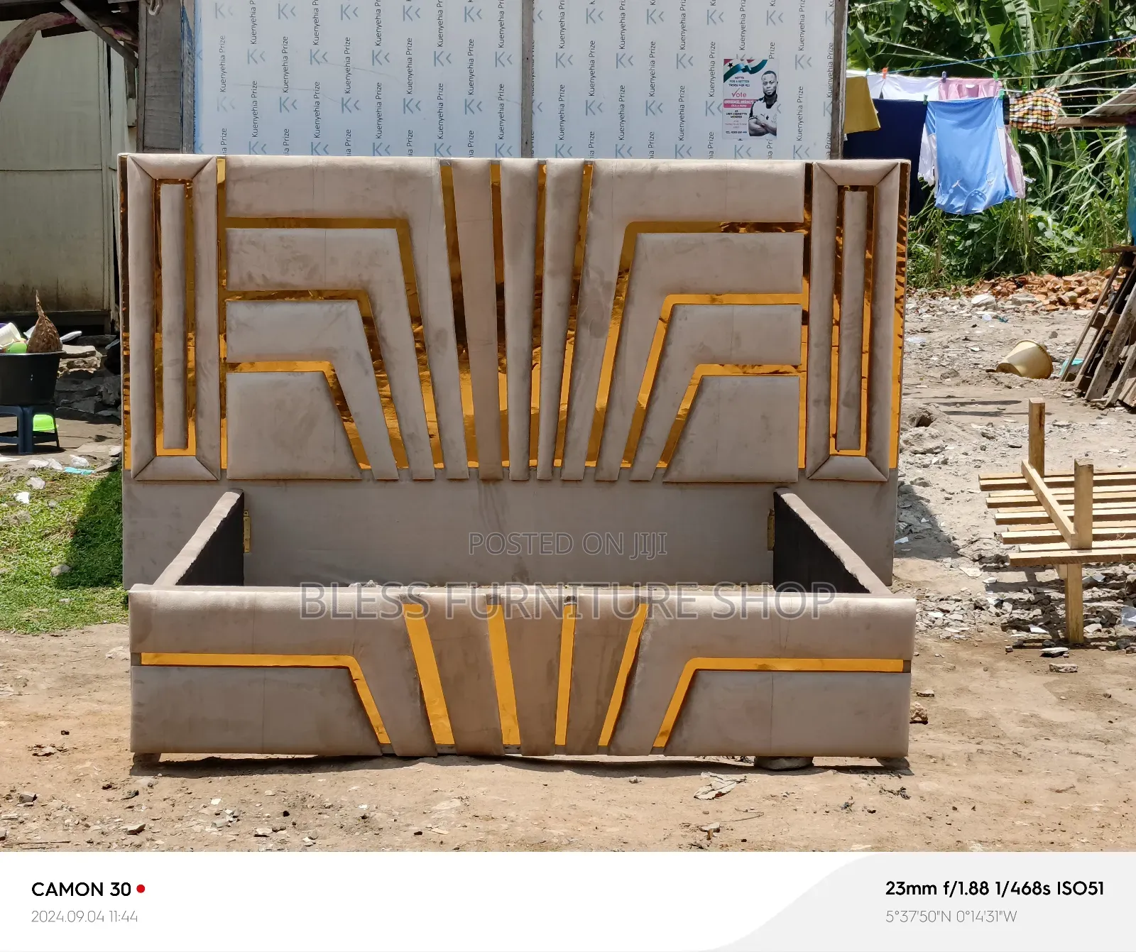 Queen Size Bed Frame With Side Drawers