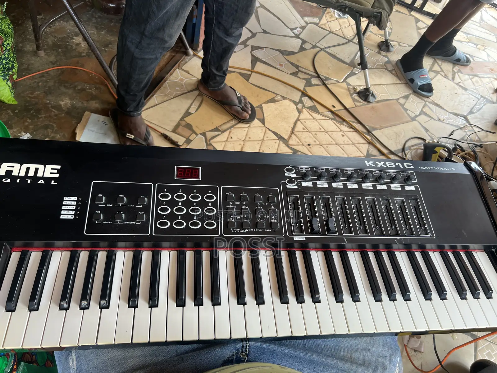 Fame Midi Keyboard