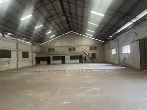 1300 SQM Warehouse + 6 Offices at Graphics Road