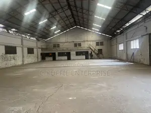 1300 SQM Warehouse + 6 Offices at Graphics Road