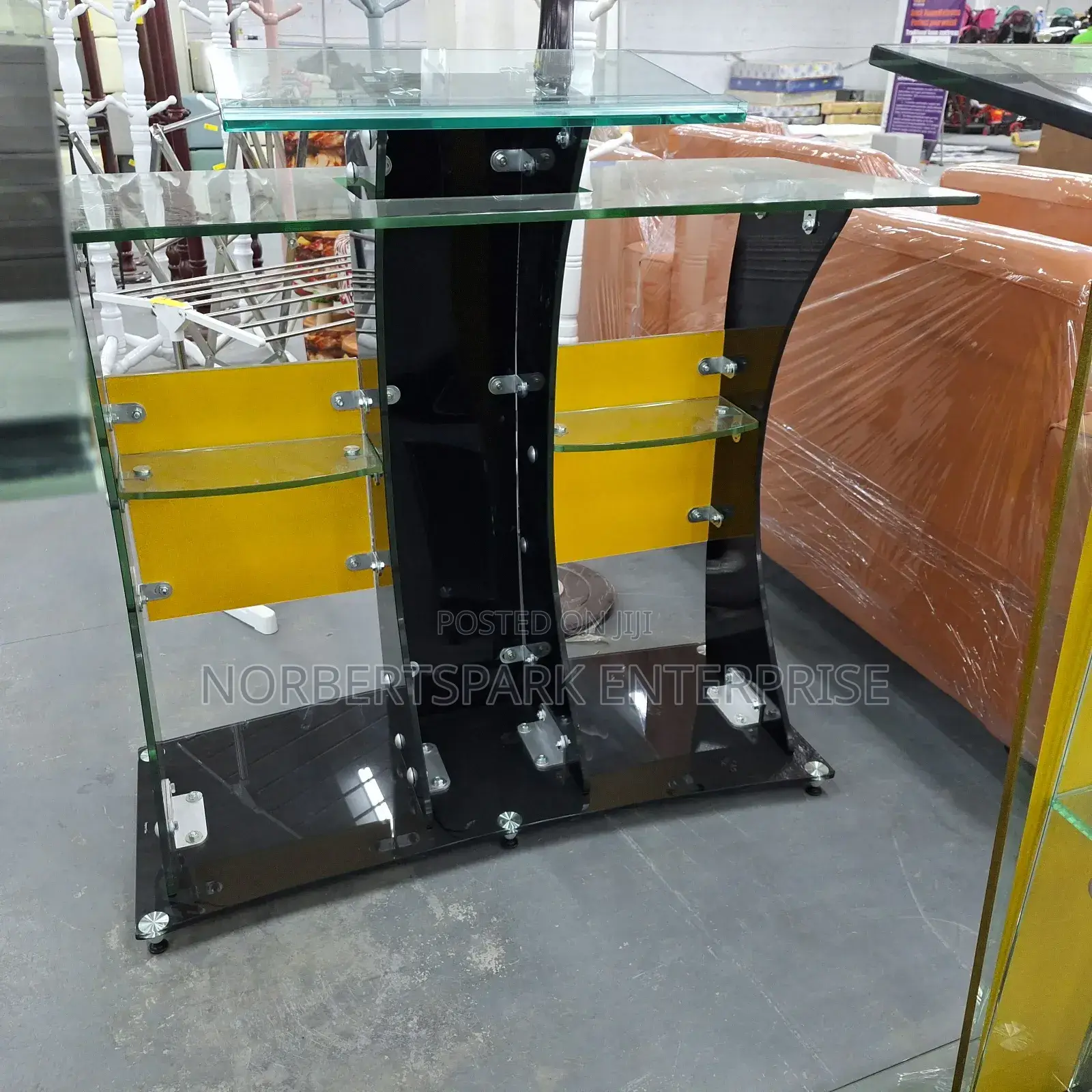 Glass Pulpit