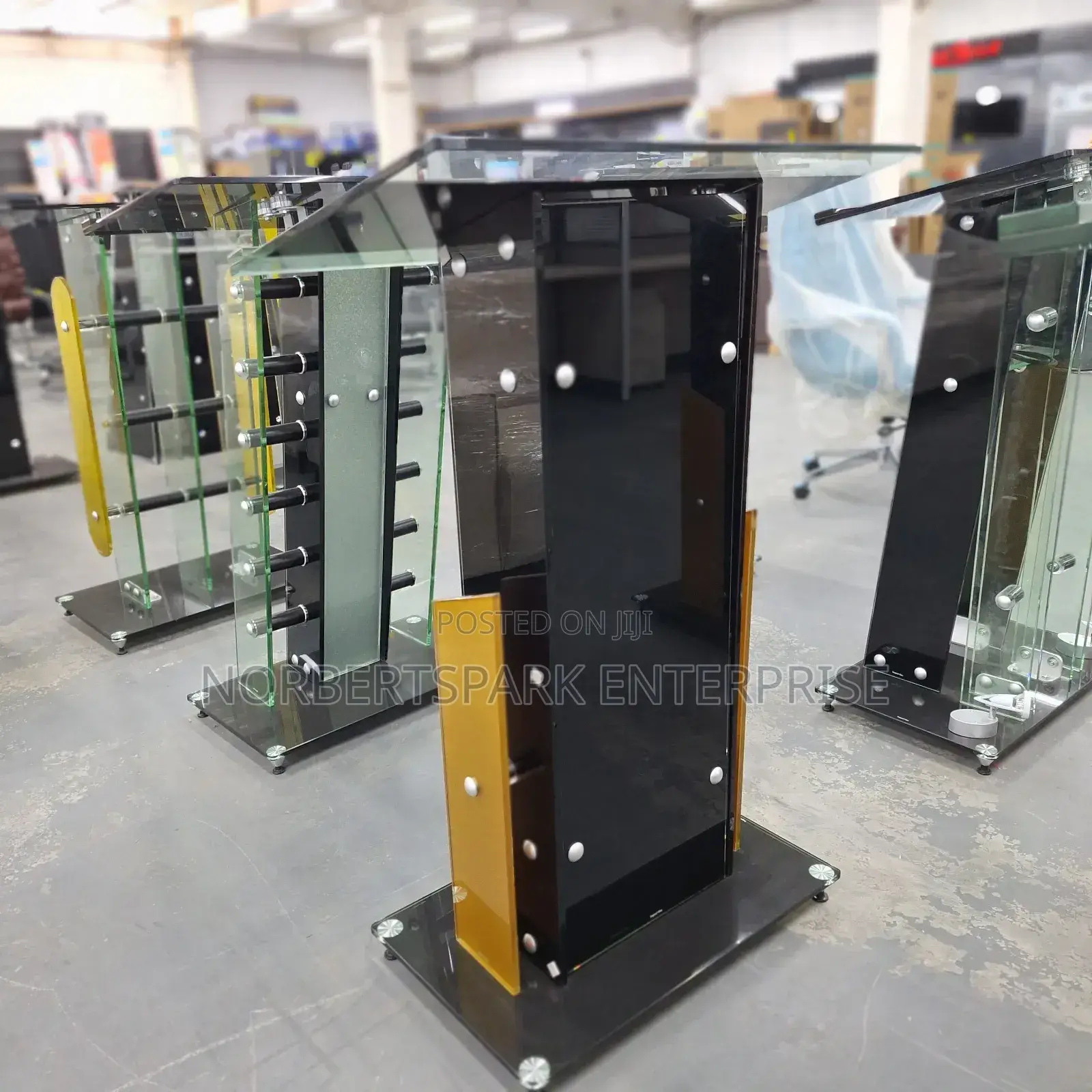 Glass Pulpit