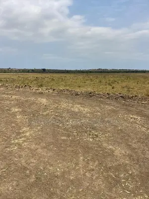 Special Plot of Land for Sale in a Gated Community