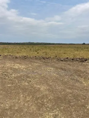 Special Plot of Land for Sale in a Gated Community