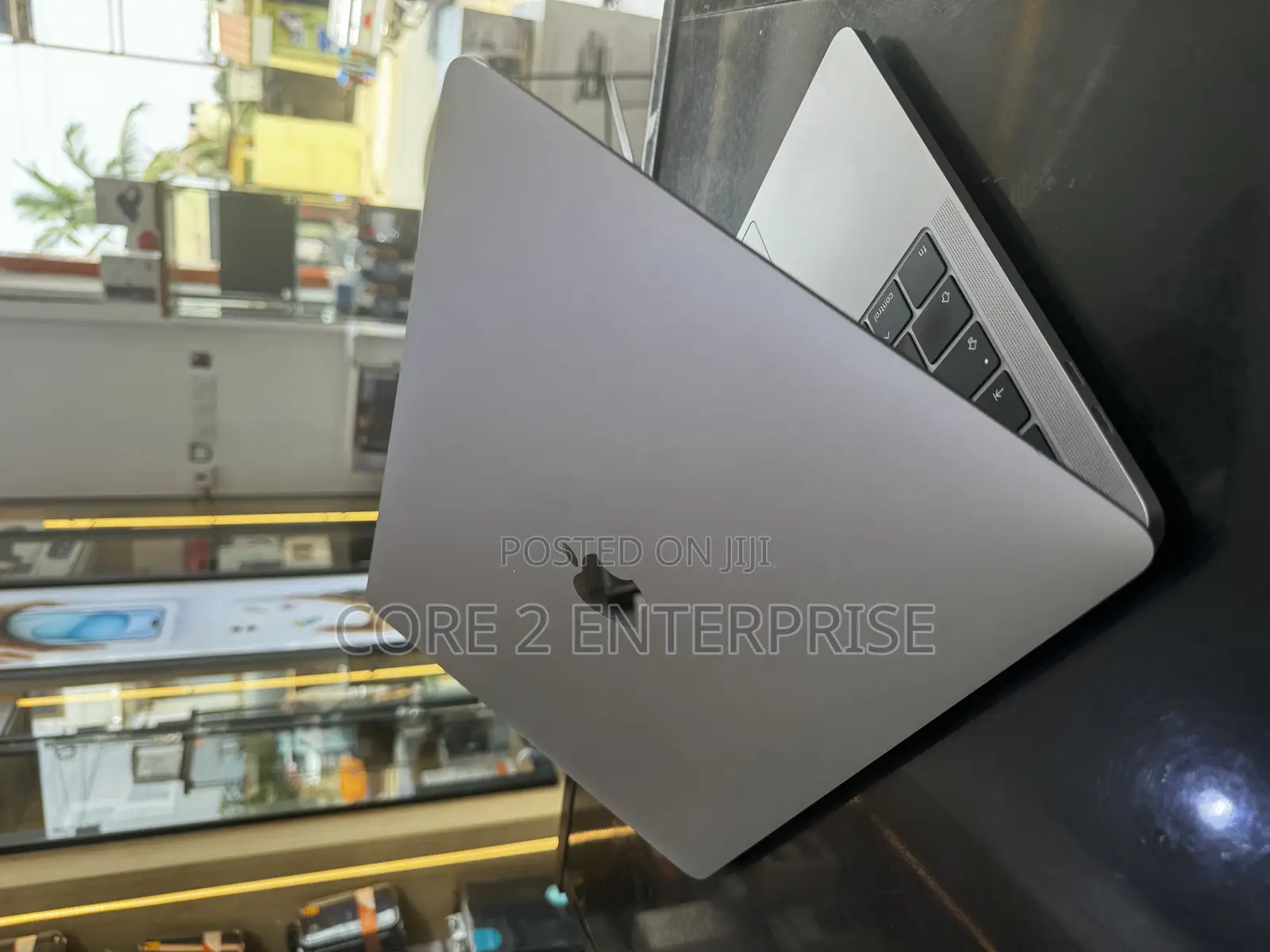 Laptop Apple MacBook Pro 2019 16GB Intel Core I5 SSD 512GB