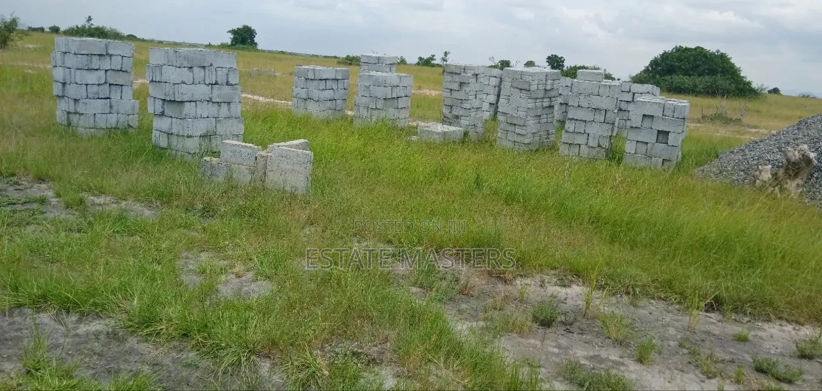 Full Sized Estate Plot of Land Up for Sale