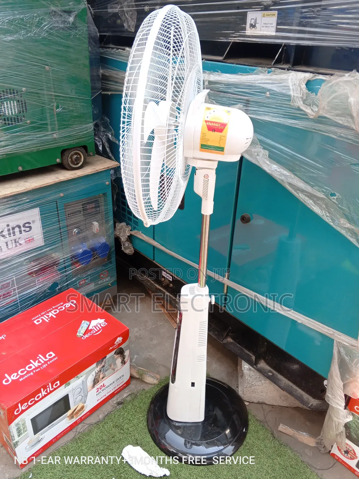H a Rechargeable Stand Fan Standing Fan With Remote Control