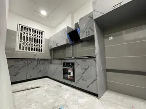 Kitchen Cabinets and Countertops