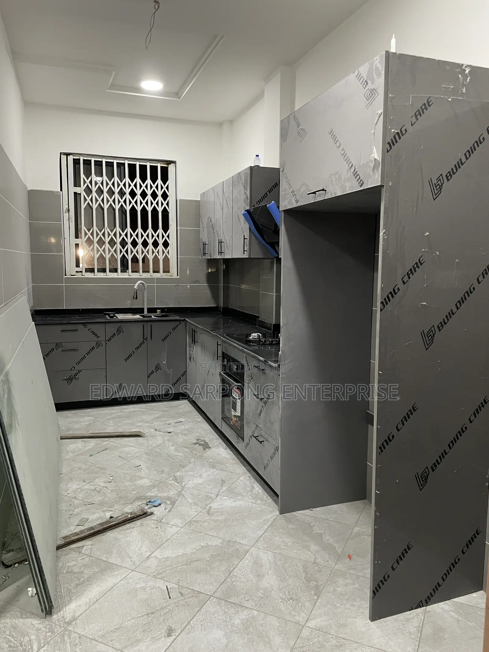 Kitchen Cabinets and Countertops