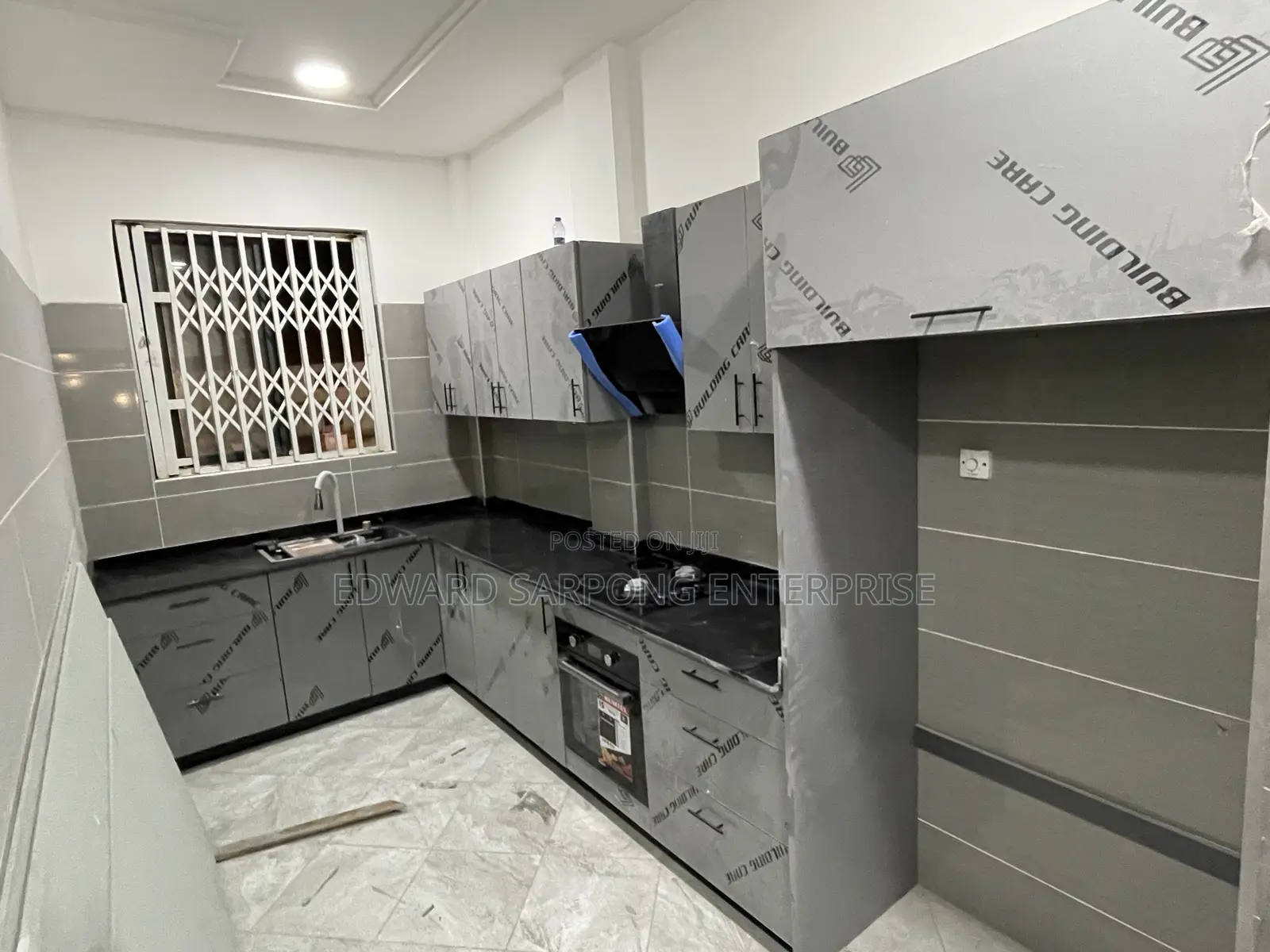 Kitchen Cabinets and Countertops