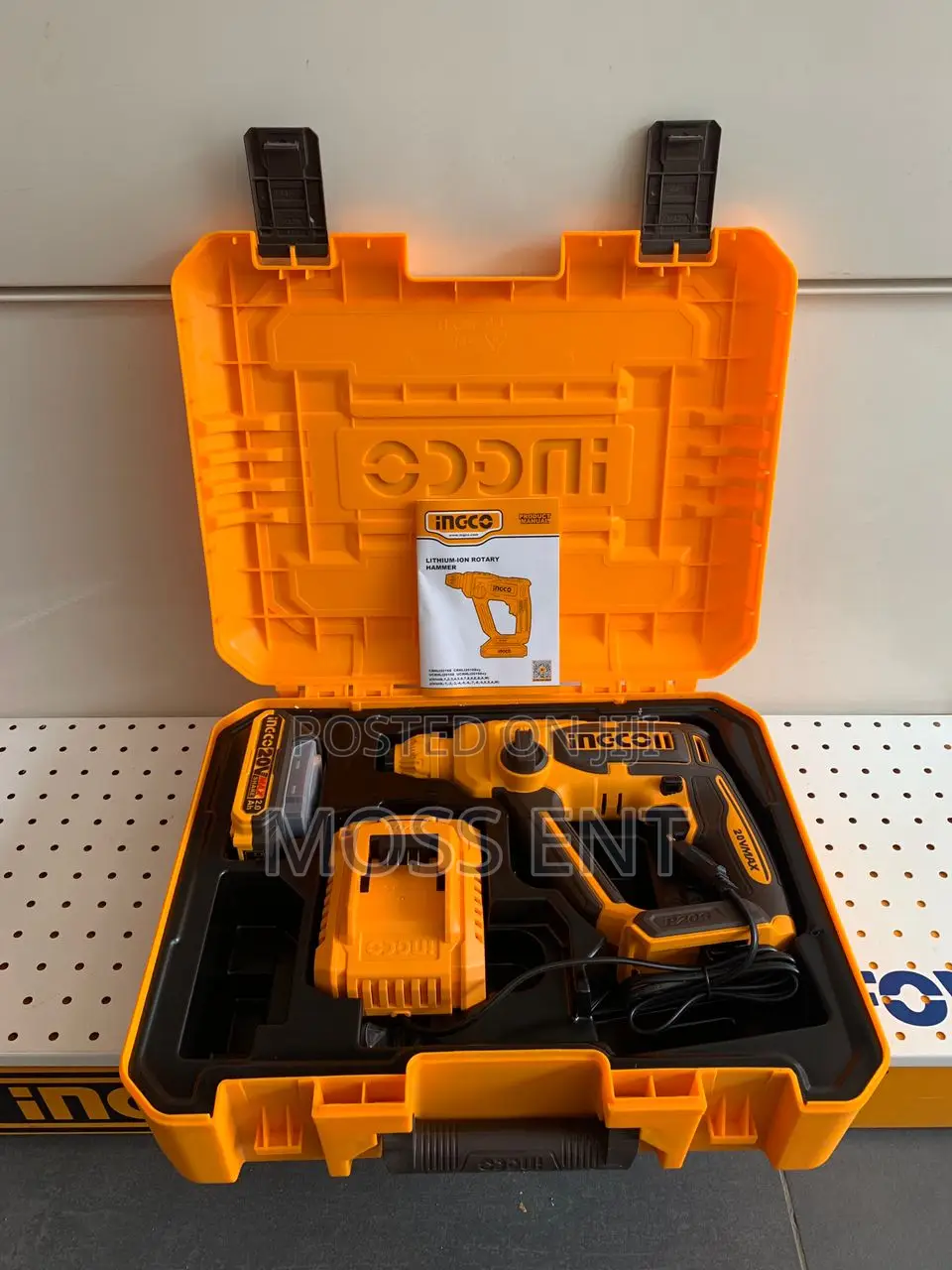 Lithium-Ion Rotary Hammer Set 20v 16mm - Crhli201681