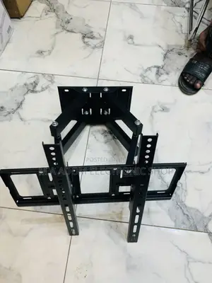 Adjustable Tv Wall Mount for a Solid View 33”-80”