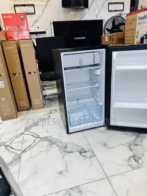 Top Quality Single Door Fridge Pearl PF-109