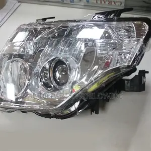 Mitsubishi Pajero Headlamp