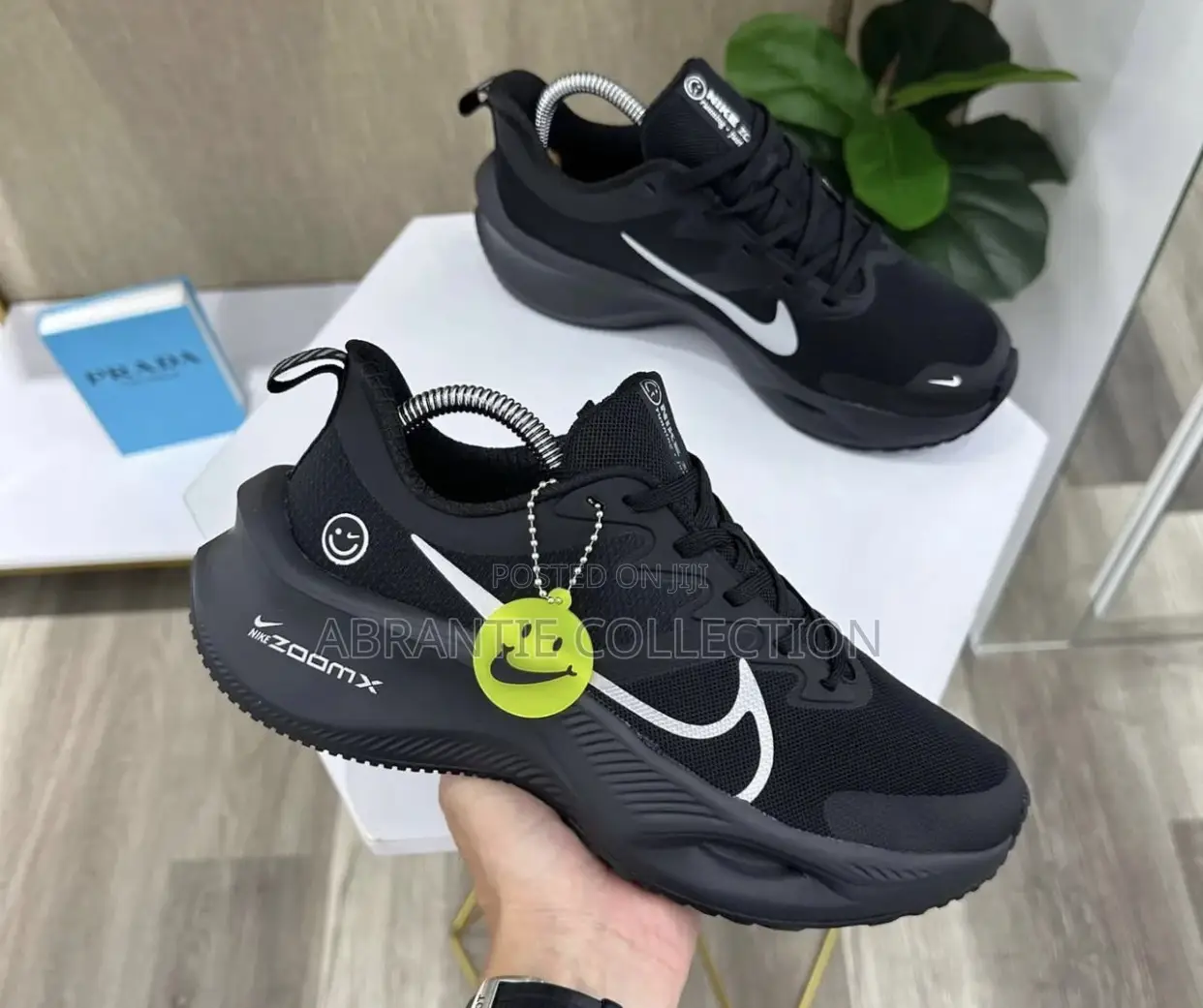 Nike Zoom X Smiley Running Shoes