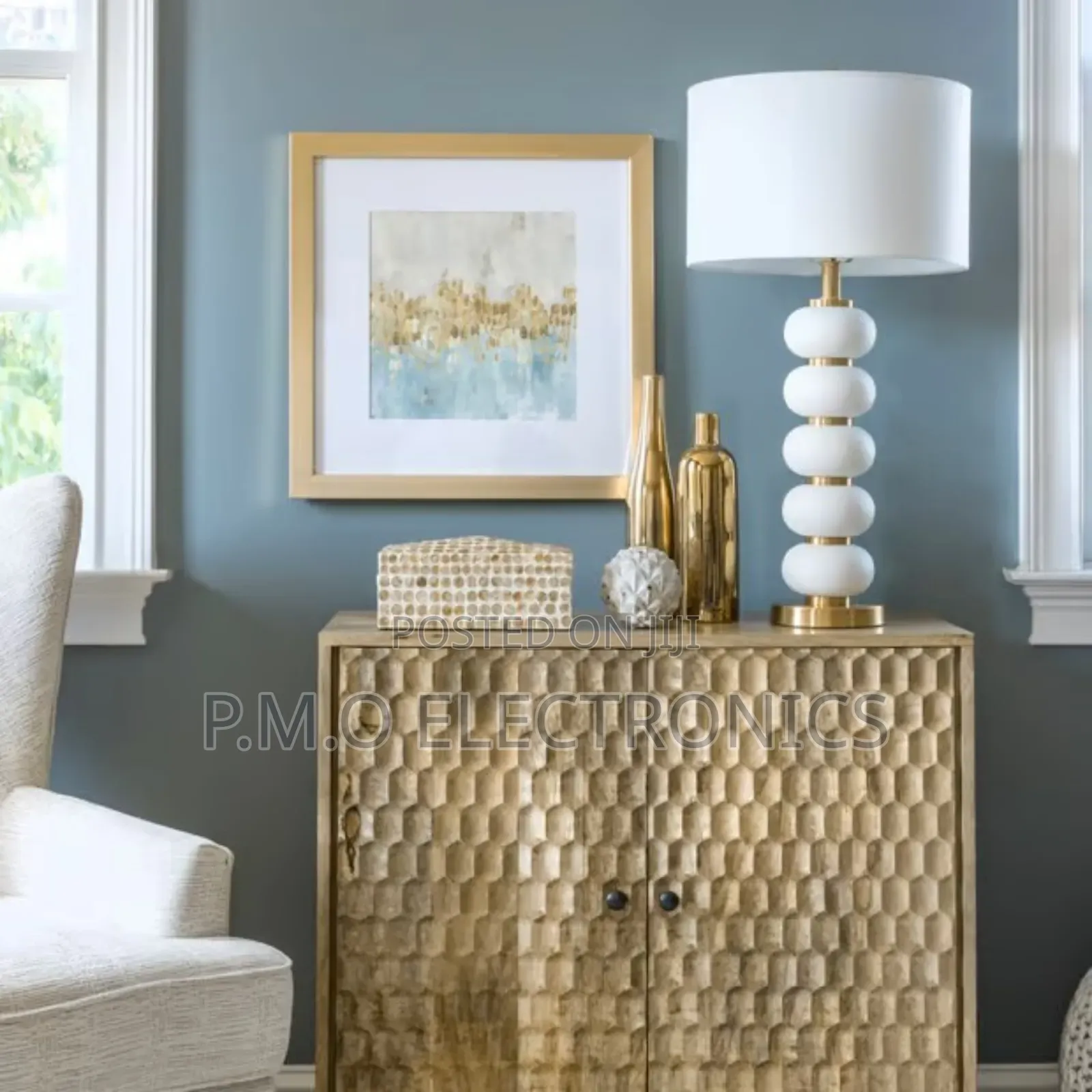 Ivory 29-Inch Stacked Iron Pearls Table Lamp