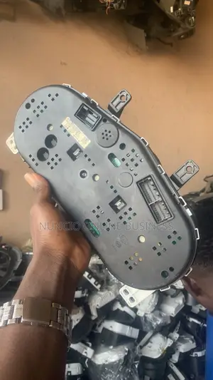 Kia Cerato 2010 Meterboard