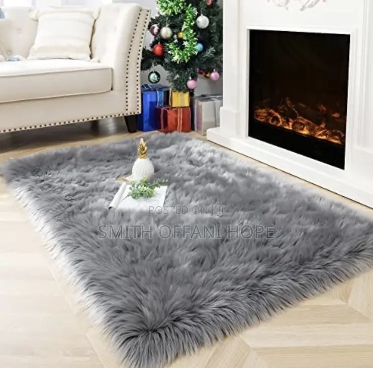 . “Style Meets Softness With Our Fluffy Carpets”(120x170)