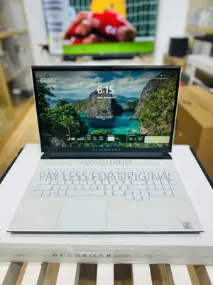 Photo - Laptop Dell Alienware 17 16GB Intel Core I7 SSD 1T
