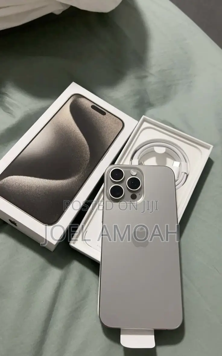 New Apple iPhone 15 Pro Max 512 GB Silver