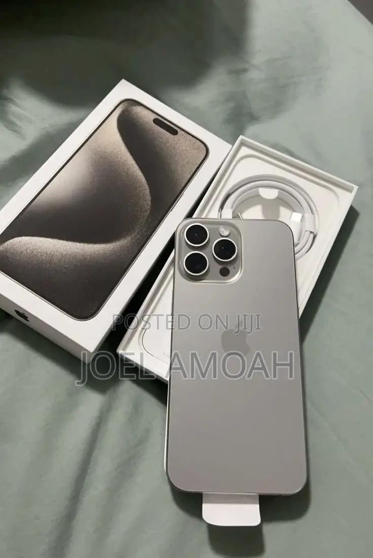New Apple iPhone 15 Pro Max 512 GB Silver