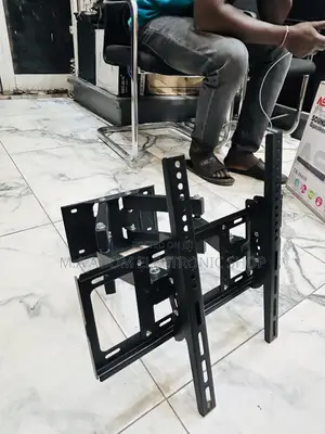 Watch Your Tv From Different Angles With This Mount 32”-80”