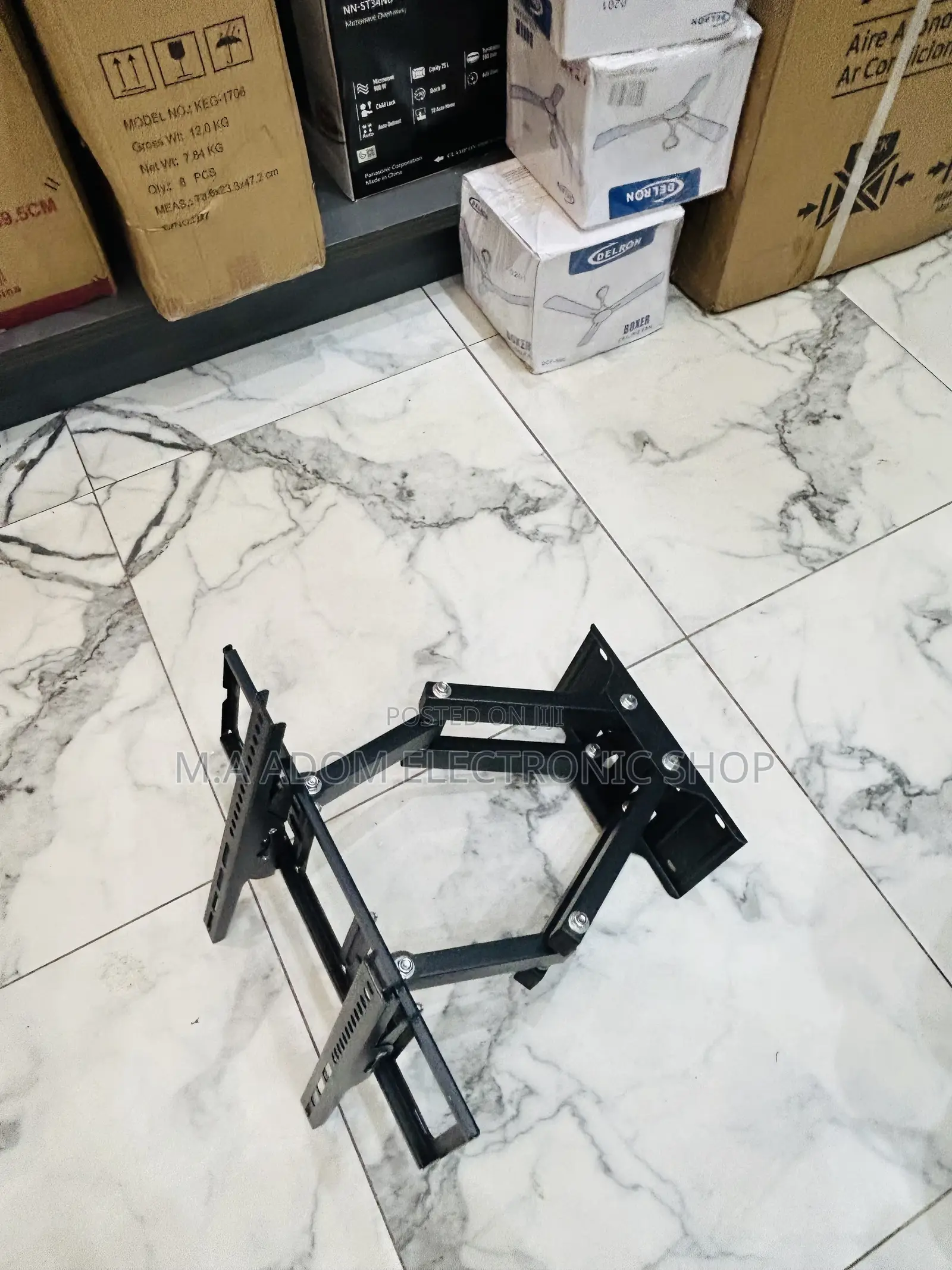 Watch Your Tv From Different Angles With This Mount 32”-80”