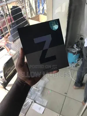 New Samsung Galaxy Z Fold 3 512 GB Black