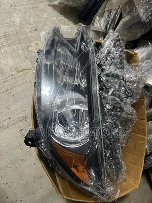 CRV 2012,2013 Headlights Pair