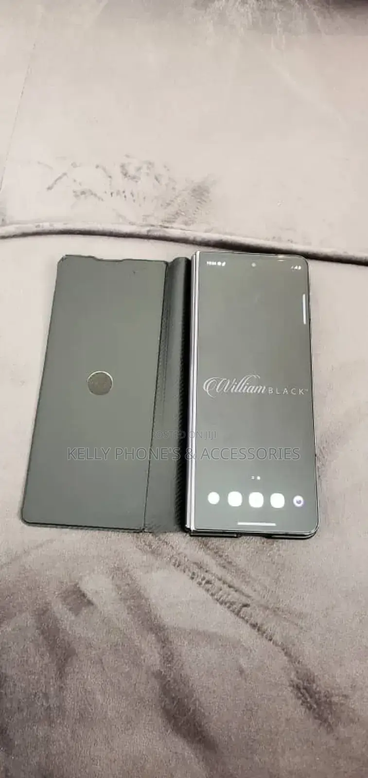 New Samsung Galaxy Z Fold4 256 GB Black
