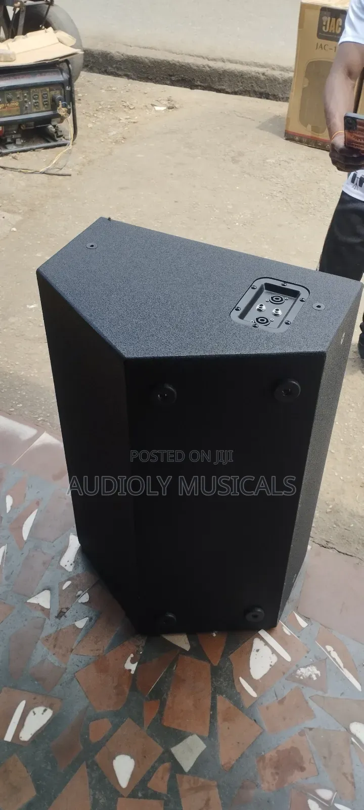 Yamaha Passive Speaker